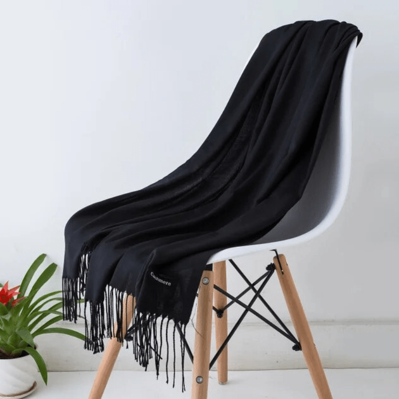 Luvik | lämmin naisten huivi pehmeä tekstuuri ja elegantti ilme