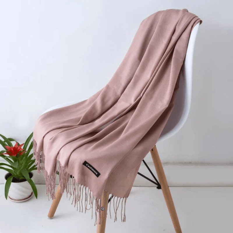 Luvik | lämmin naisten huivi pehmeä tekstuuri ja elegantti ilme