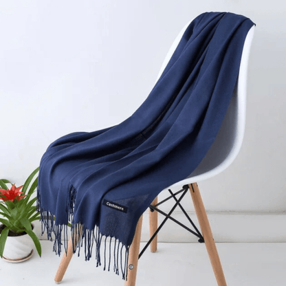 Luvik | lämmin naisten huivi pehmeä tekstuuri ja elegantti ilme