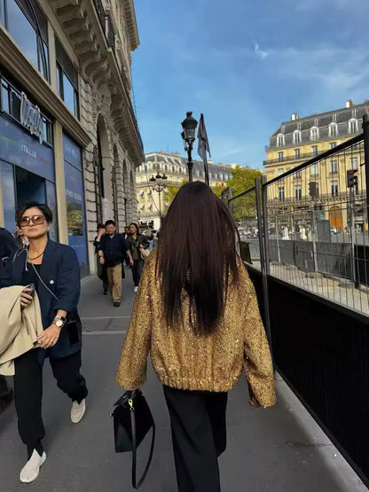 Luvik | Naisille bomber-takki kultaisilla paljeteilla ja rento malli juhliin tai vapaa-aikaan