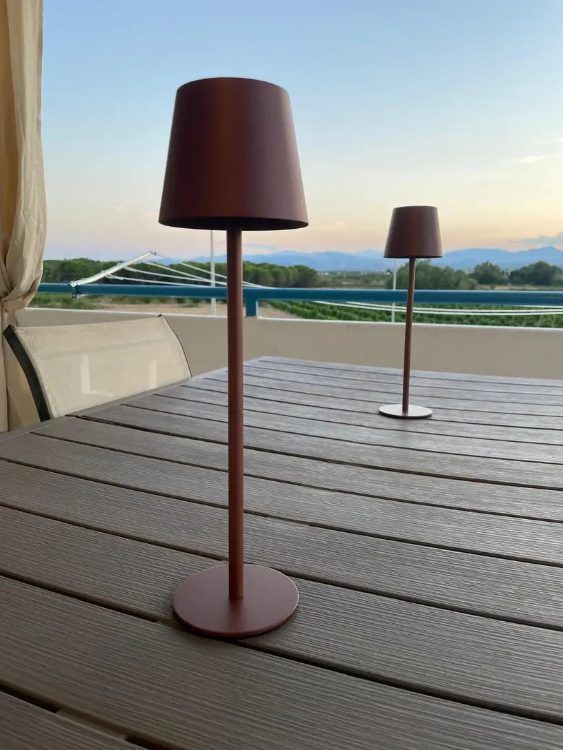 Luvikno | LED Bordlampe – Trådløs, Berøringskontroll & Dimmbar Lys