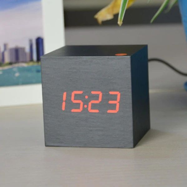 Luvikno | Cube Digital Bordklokke Moderne Interiørdekor