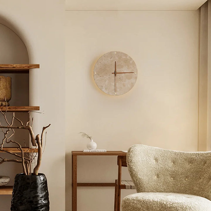 Luvikno | Möni Vegglampe og Klokke for Stilig Belysning