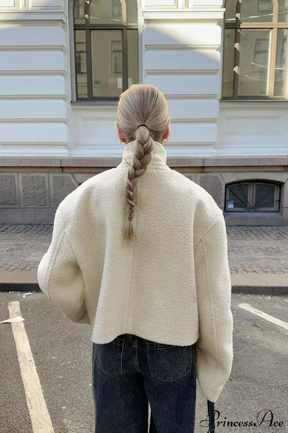 Luvik | Pystykaulus Sherpa-takki