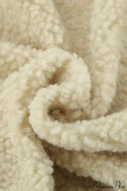 Luvik | Pystykaulus Sherpa-takki