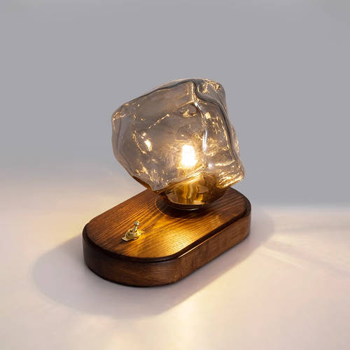 Luvikno | GlowCraft Bordlampe - Elegant trådløs bordlampe med bevegelsessensor