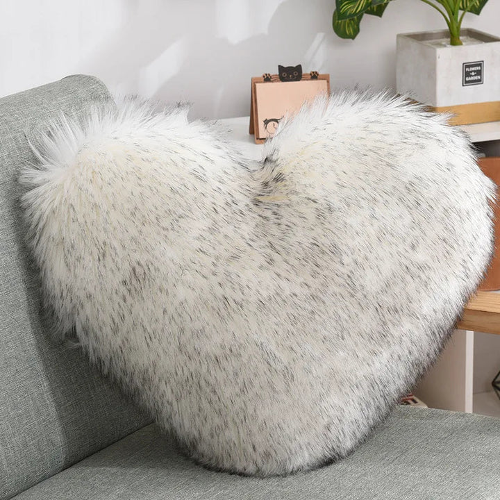 Myk hjerteformet fluffy sofa pute i myk polyester | Luvikno