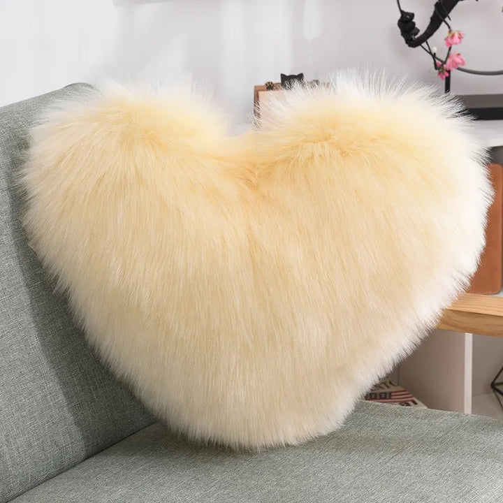 Myk hjerteformet fluffy sofa pute i myk polyester | Luvikno