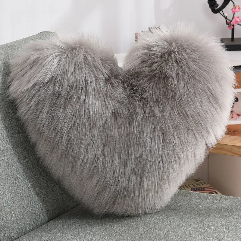 Myk hjerteformet fluffy sofa pute i myk polyester | Luvikno