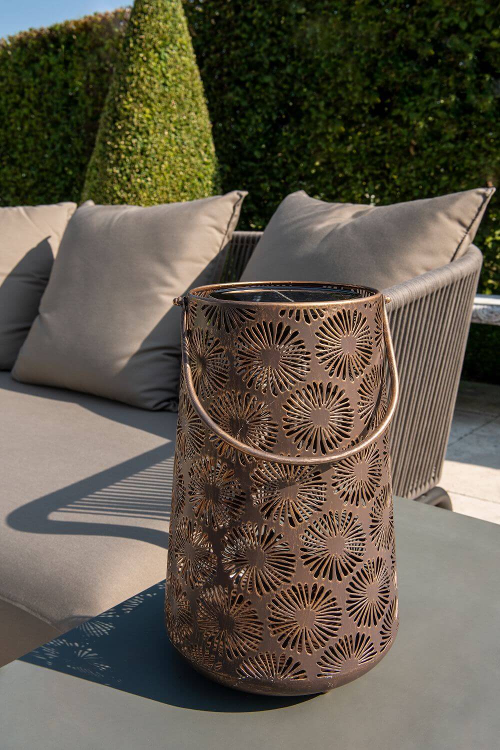 Luvikno | Antic Daisy - Vintage Sollys for Fortryllende Hagebelysning