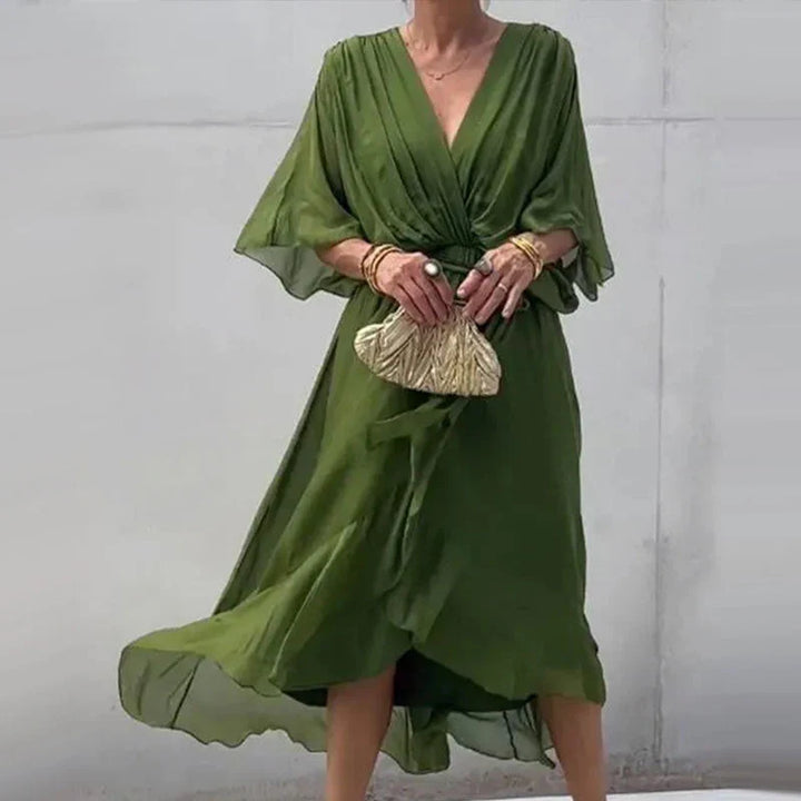 Luvik | Elegantti Mekko V-kaula-aukolla Suunniteltu