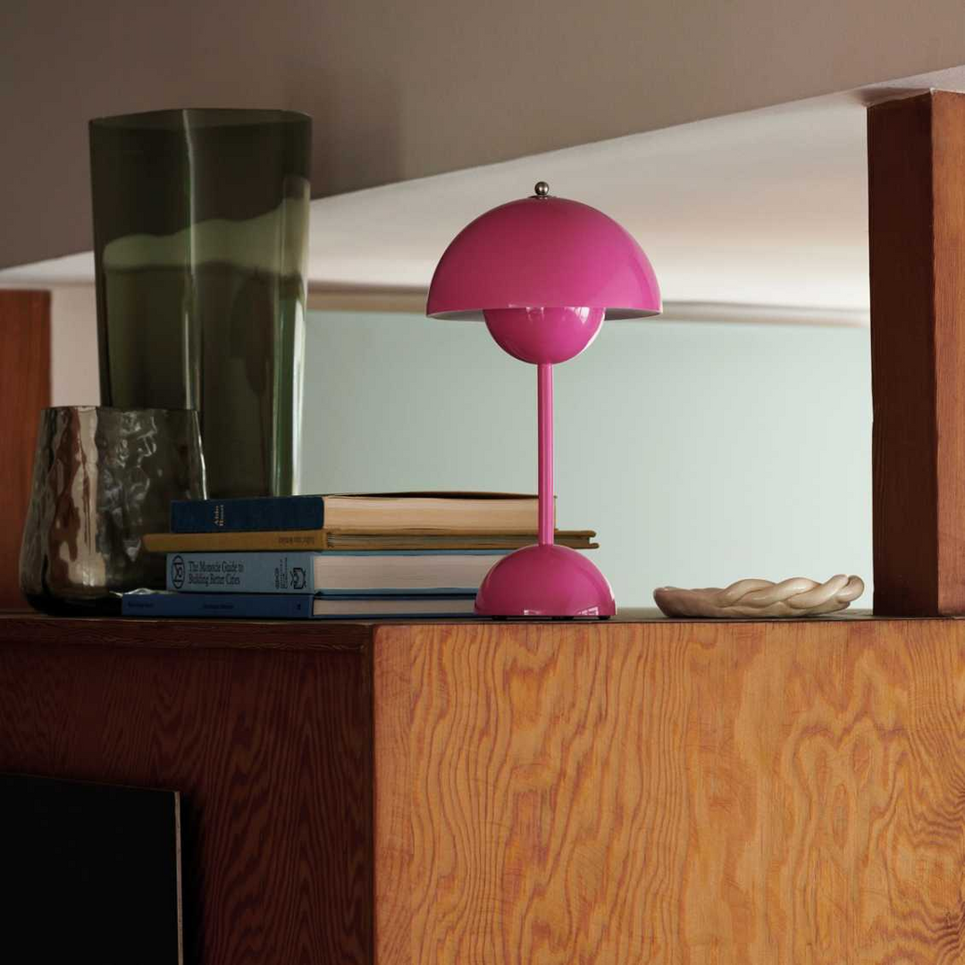 LunarGlow bordlampe - Dimbar LED-belysning for ethvert interiør Luvikno