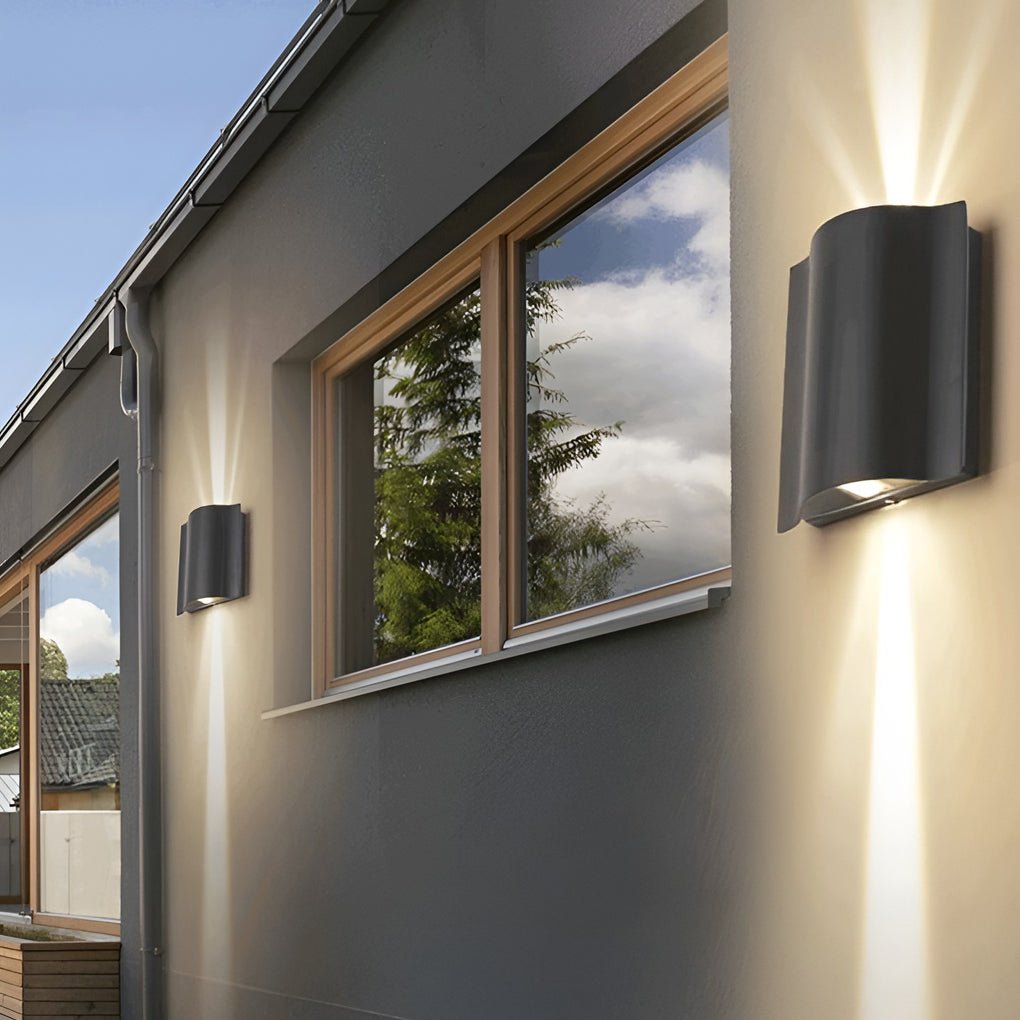 Utendørs svart LED vegglampe Luvikno