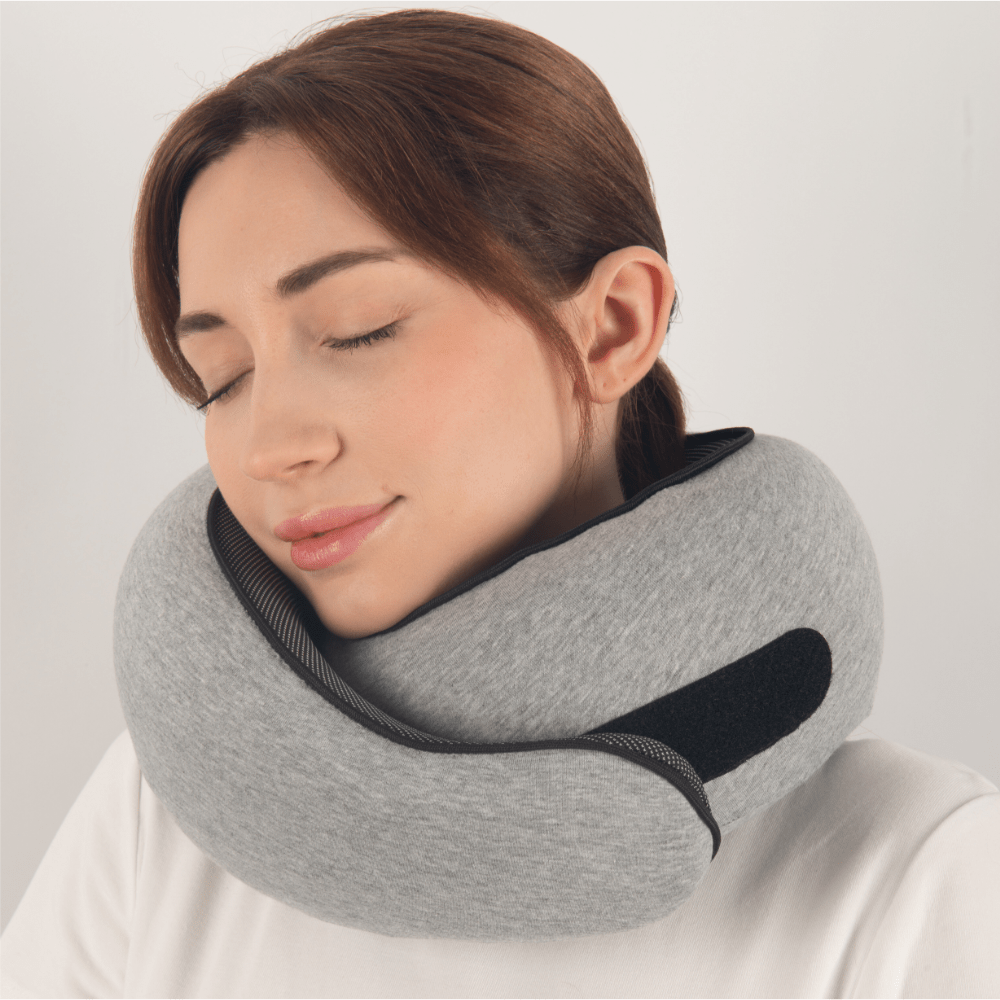 Luvikno | TRAVELNEST – Ergonomisk Reisepute for Nakke Støtte
