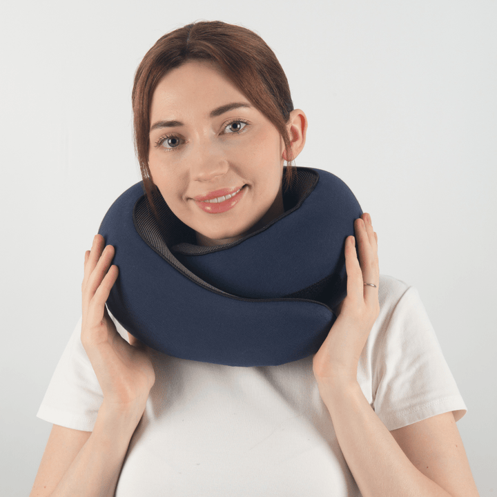 Luvikno | TRAVELNEST – Ergonomisk Reisepute for Nakke Støtte