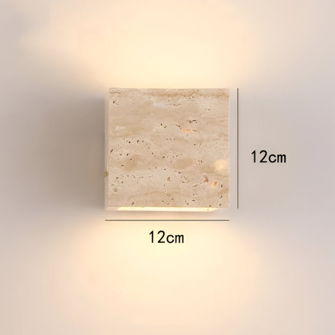 Luvikno | Vegglampe laget av travertin for en varm og elegant atmosfære
