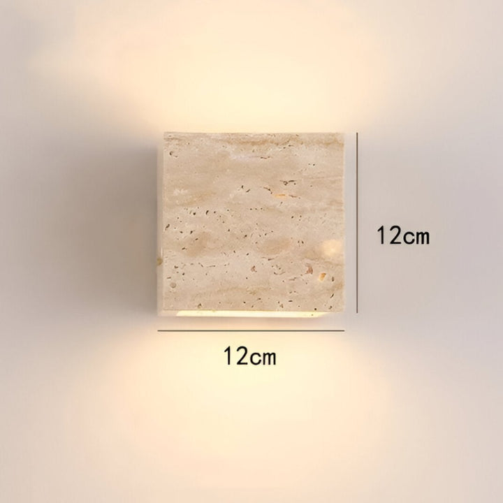 Luvikno | Vegglampe laget av travertin for en varm og elegant atmosfære