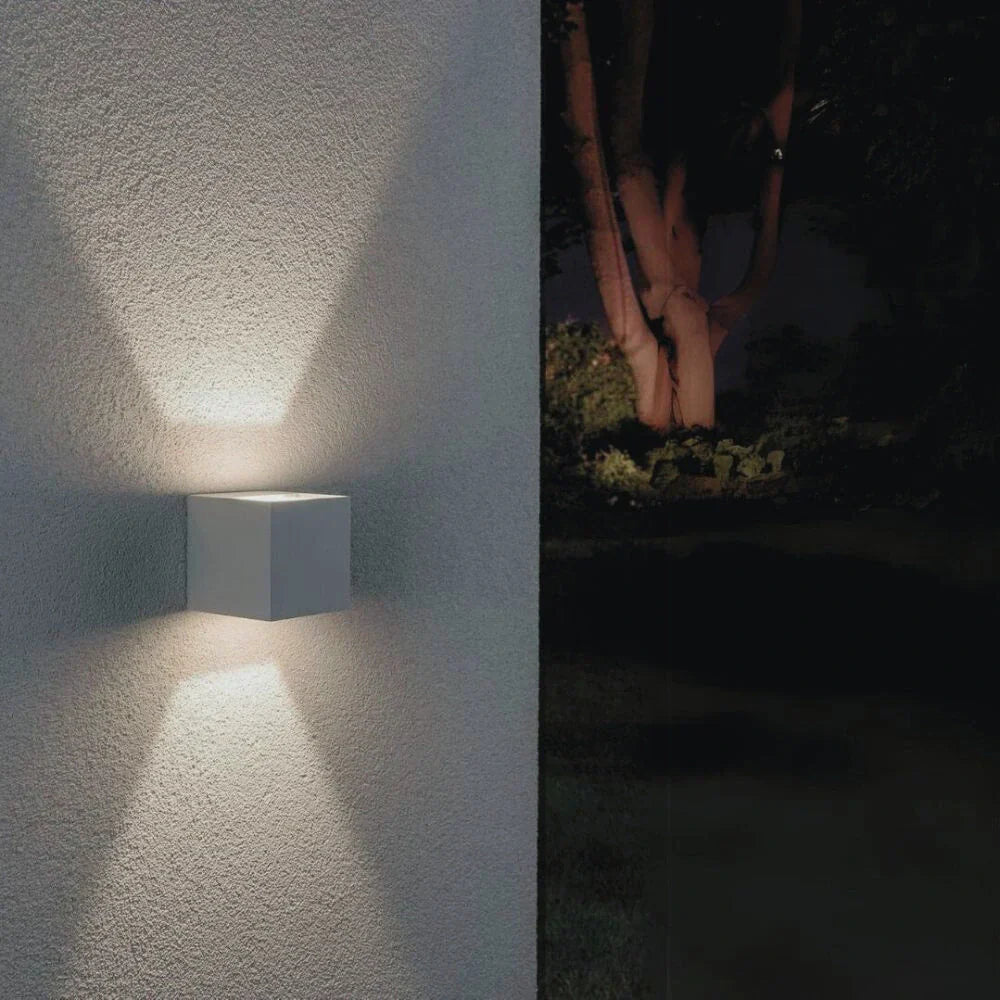 Vegglampe Svart Aluminium Justerbar Kubus LED Luvikno