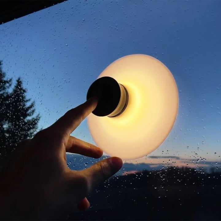 Vegglampe med oppladbar sugefeste LED Luvikno