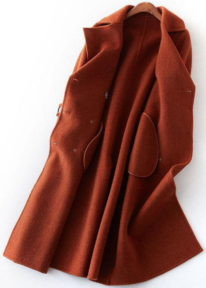 Luvik | Sukatutti tummasta suklaavillasta suurille naisille, pitkä kaksirivinen takki, villainen ulkovaatteet Notch