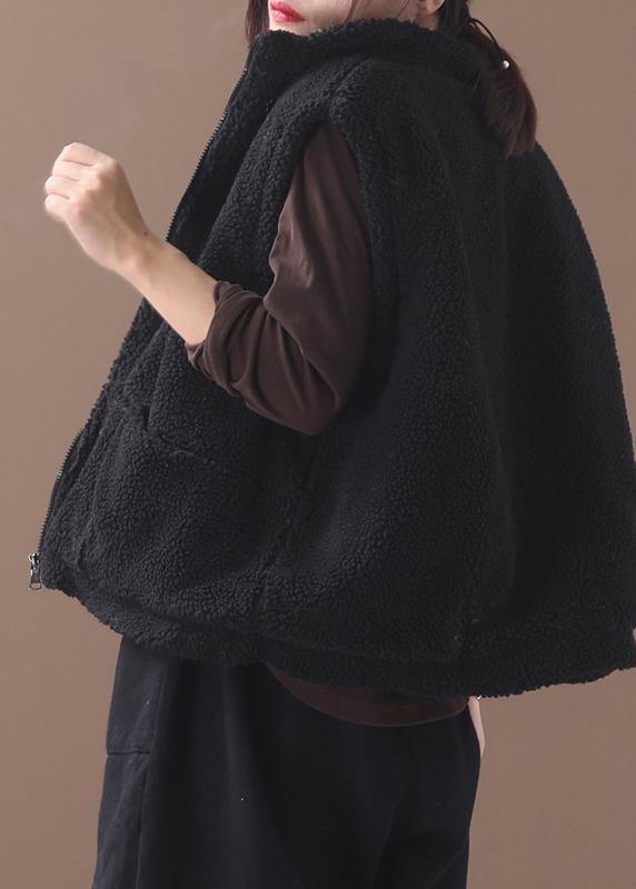 Luvik | musta oversized talvi untuvatakki ilman hihoja Luvik | takki