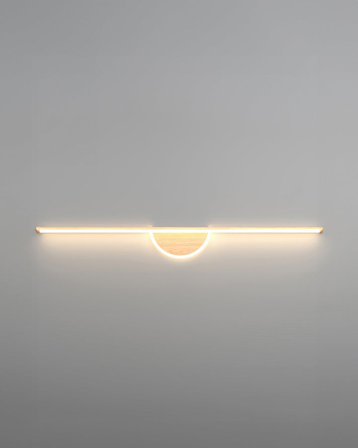Luvikno | Moderne Vegglampe laget av Trebue