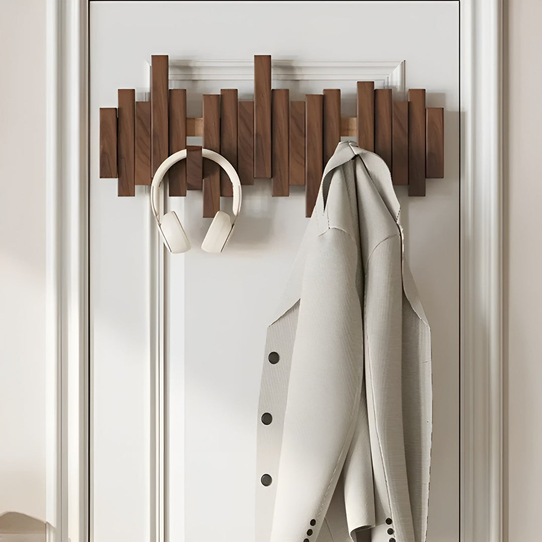 Stilig tre garderobe – FleksiLuviknoe magnetiske kroker for mer organisering | Ideell for soverom | Luvikno