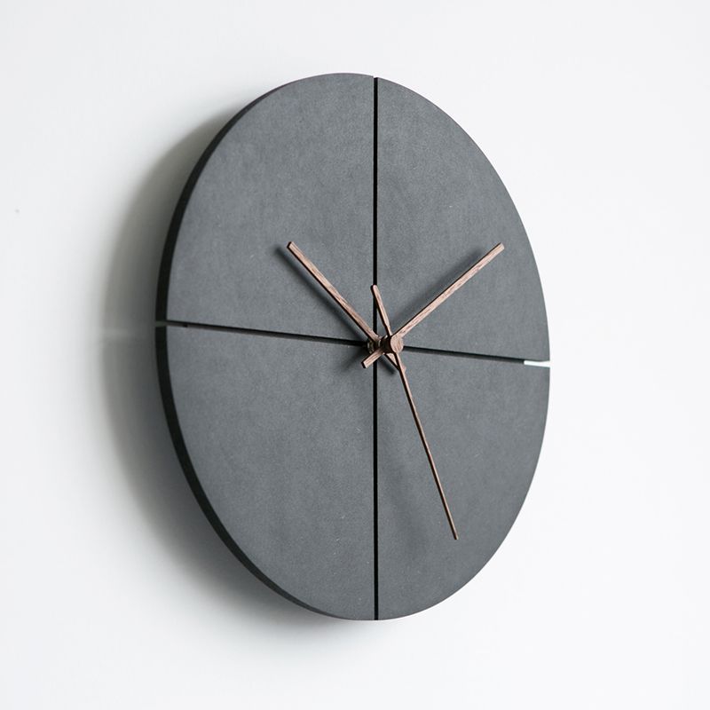 Minimalist veggklokke 28 cm - Moderne design i rund og firkantet for hjem og kontor | Luvikno