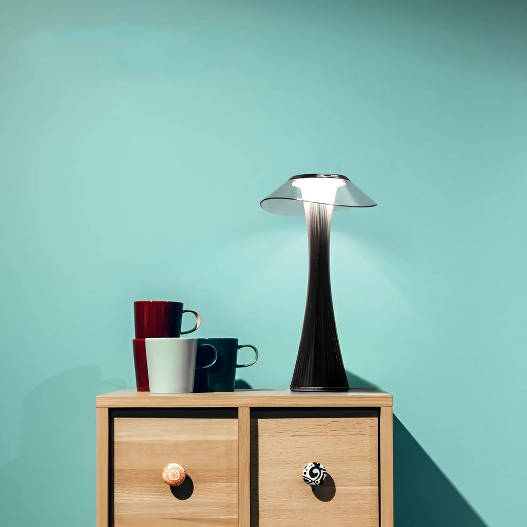 Luvikno | Gior Luxe Bordlampe – Eleganse og Fleksibilitet