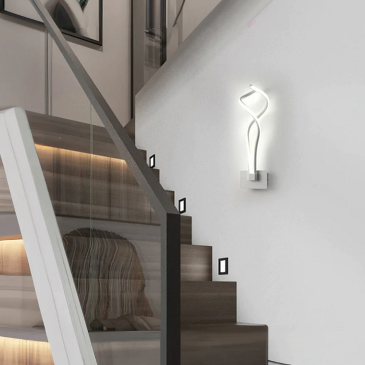 ÉclatHarmonieux – Elegant Vegglampe for en Avslappende Atmosfære Luvikno