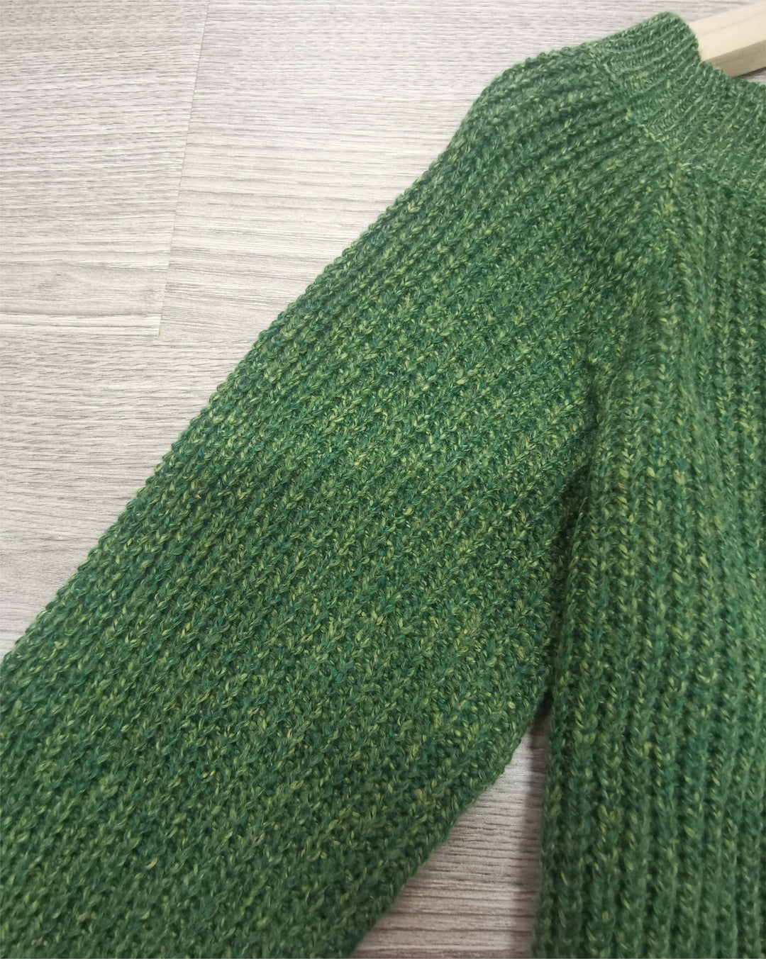 Luvik - Botanical Brilliance Basic villapaita